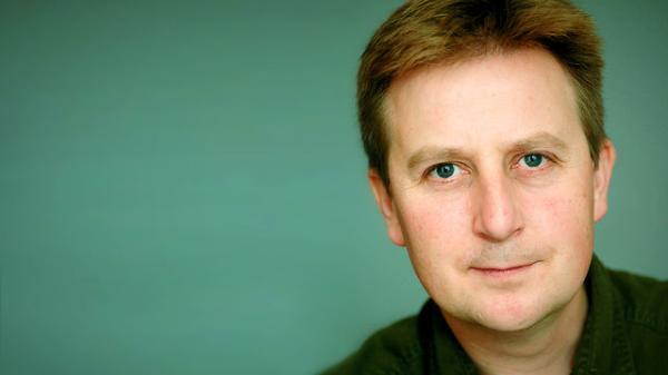 英国哲学家巴吉尼眼中的双面曲阜