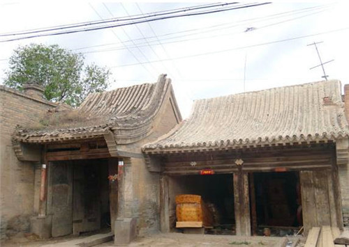 遗留着历史痕迹的古建筑 2_副本.jpg