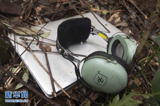 桂林一直升机坠毁 两名飞行员遇难