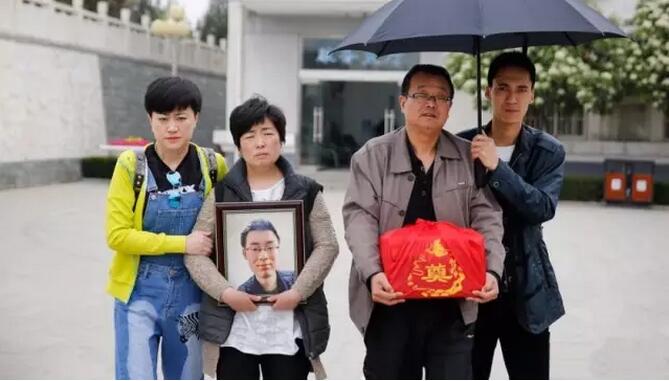 1462255956556647.jpg 1462255956556647.jpg