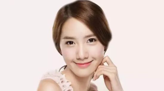 我画我先美 走光唇这趟时髦你赶上了么？