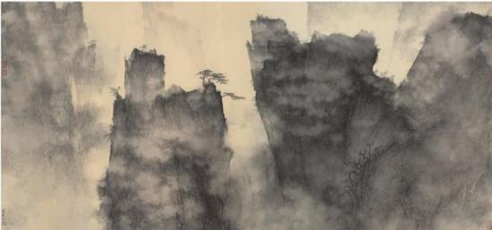 拍品编号 811
李华弌(1948 年生) 《 双崮映晖》
镜框 水墨 设色纸本
87 x 181 公分(34 ¼ x 71 ¼ 吋)
港元 3,000,000-4,000,000