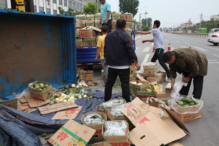 1463967569665746.jpg IMG_3584.JPG