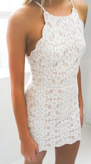 今天穿什么：迄今为止还没见过谁穿蕾丝裙好看呢