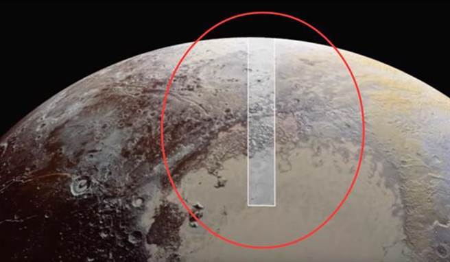 图片显示冥王星有一些经过改造的痕迹。(图/科技讯)