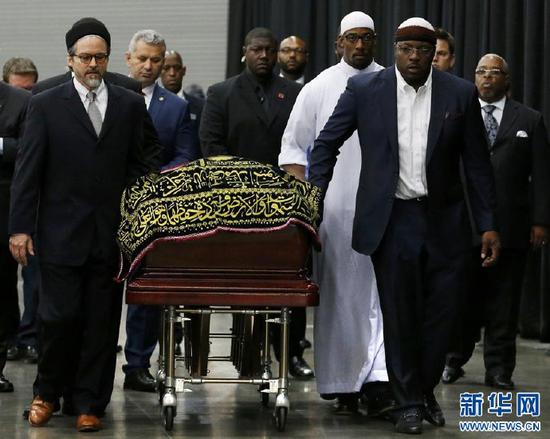 拳王阿里的葬礼在故乡路易斯维尔举行