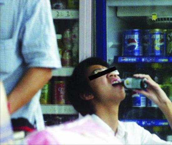 1466985090293995.jpg 135885994.jpg