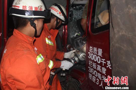 1468928474155332.jpg 01.jpg