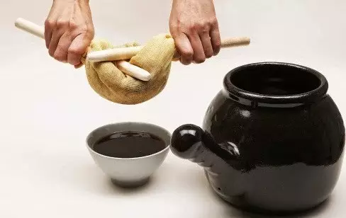 熬煮的中药浓度远低于给实验室动物使用的浓度