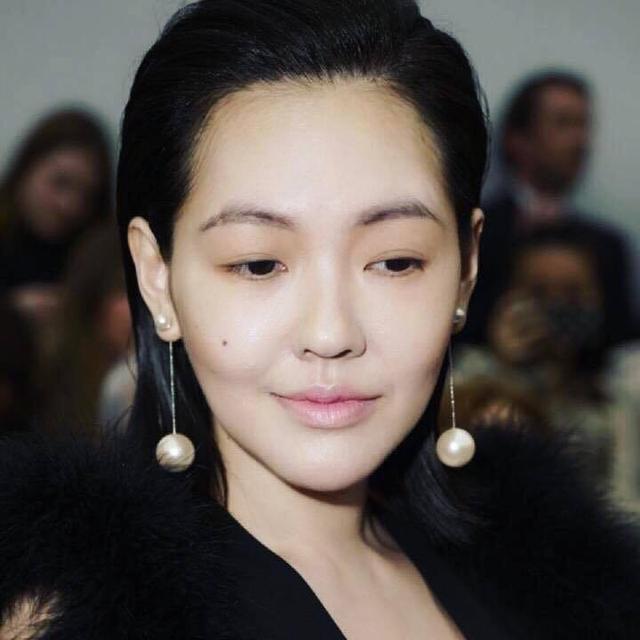 不饱和，你们的水果唇色老是不够嫩