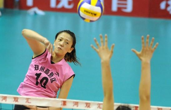 前女排国手霍萱因心梗抢救无效去世 年仅28岁