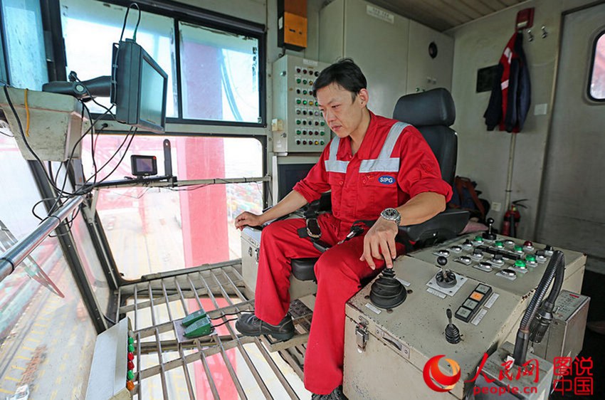 MAIN201611021129000341957451158 (1).jpg