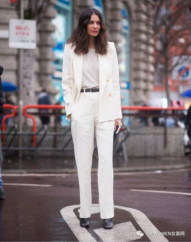 变身精致有品味女王，全白造型打造冬日女神范！