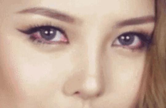 听说一字眉被掰弯啦?手把手教你女星最in的同款眉型!