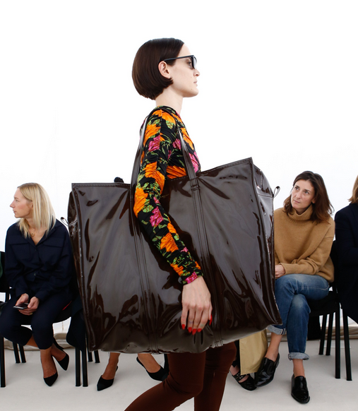 90秒知道 大中国的火车站 全世界的时尚源头