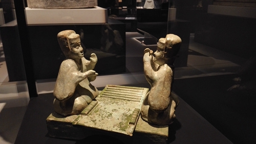 六博俑。闫志供图