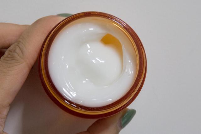 皮肤黯淡无光泽?肌肤也需要咖啡因来唤醒