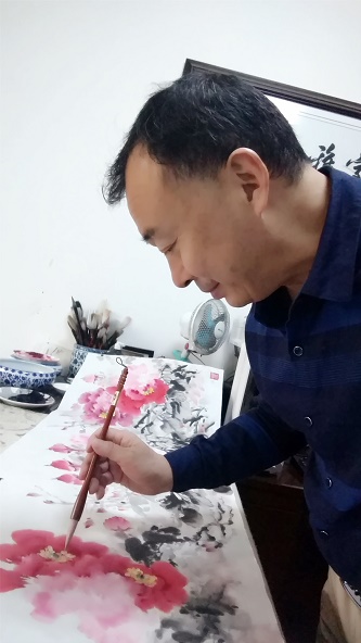 彭成生 个人照_副本.jpg