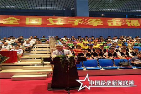 中国拳击协会主席、国家拳击队总教练张传良作开幕讲话.jpg