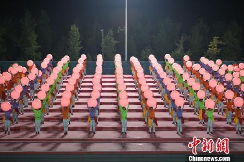 9月29日晚，国庆70周年联欢活动训练场。蒋启明 摄