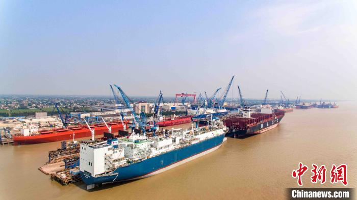 该船将部署在克罗地亚亚得里亚海北部克尔克岛。沪东中华供图 该船将部署在克罗地亚亚得里亚海北部克尔克岛。沪东中华供图