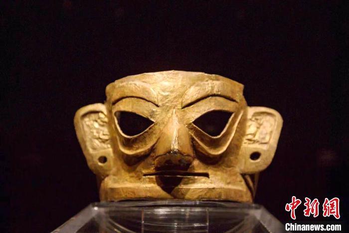 商周金面具，金沙遗址出土。金沙遗址供图
