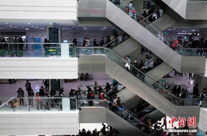 资料图:某医院门诊楼。 a target='_blank' href='http://www.chinanews.com/'中新社/a记者 殷立勤 摄 资料图:某医院门诊楼。 a target='_blank' href='http://www.chinanews.com/'中新社/a记者 殷立勤 摄