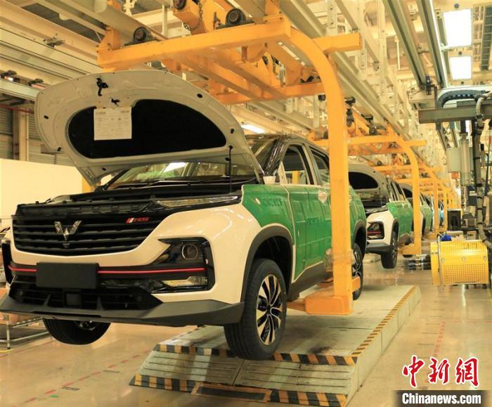 图为上汽通用五菱印尼汽车工厂 广西商务厅供图 图为上汽通用五菱印尼汽车工厂 广西商务厅供图