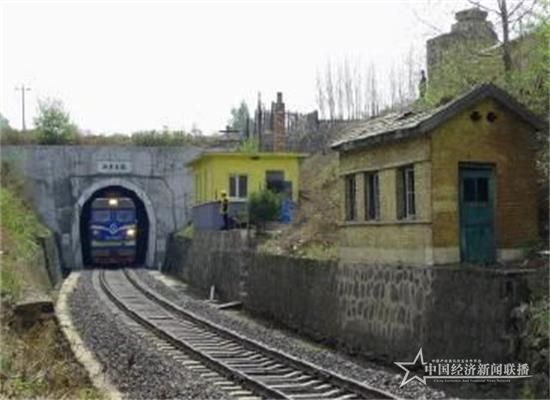 图6 老松岭隧道_看图王.jpg