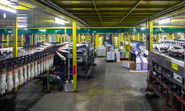 尚威医疗车间   王鑫.jpg