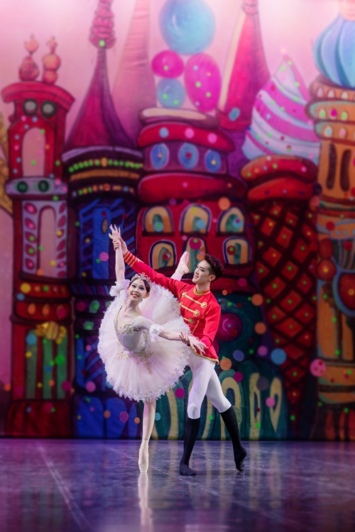 形象剧照 (4).jpg