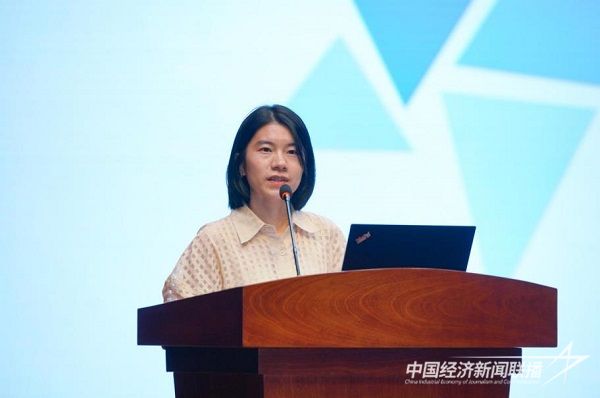 王逸娴.jpg?v=1693495530