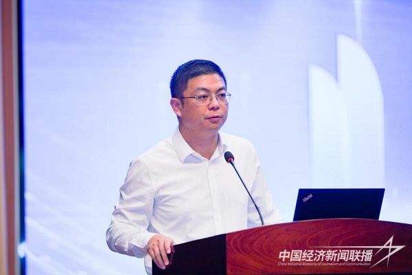 钟健升.jpg?v=1693495530