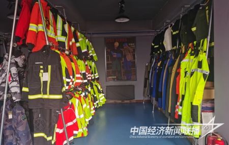 交易会3).jpg?v=1695429780