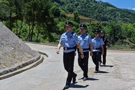 20230928  蕉城公安“三个聚焦”全力拧紧安全防范“安全阀”1.jpg