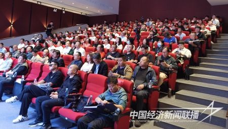 黄雄2).jpg?v=1695909041