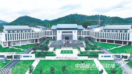 00300422846_be758159.jpg?v=1700911925