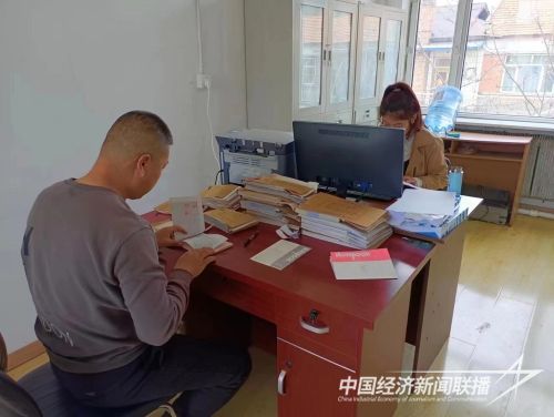 8ca8c187bd7437bb4d96f3cb279a903.jpg?v=1701918288