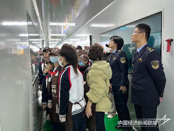 20231225 龙海积极开展食品安全宣传月7.jpeg