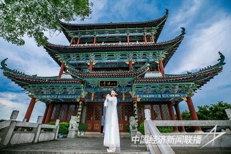 b4cfc1d19bce491a9e9c111642cc326d.jpg?v=1704542712