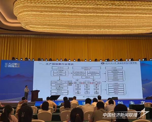 20240112 人才发展集团全力服务保障“人才漳州月” 3.jpg?v=1705028007