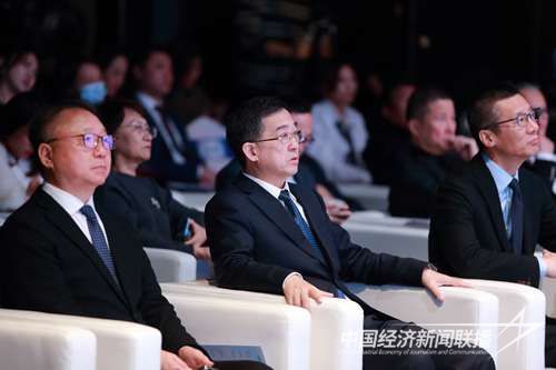 c3c0b82c4829a144a75064c86c61127.jpg?v=1705069960