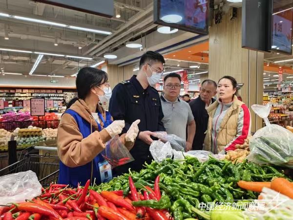 20240119  厦门：节前食品安全排查整治1.jpg?v=1705647271