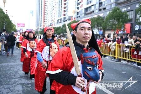 28ca7ae4c04c4be88e1952518a533b74.jpg?v=1708585581