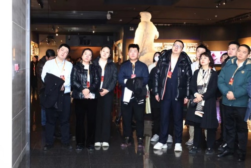 6d2bb4a5397edbe8f350386de0cdcc7.jpg?x-oss-process=style/water