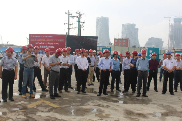 20240416 穿山过海 跑出厦门地铁“加速度”4.jpeg?x-oss-process=style/water